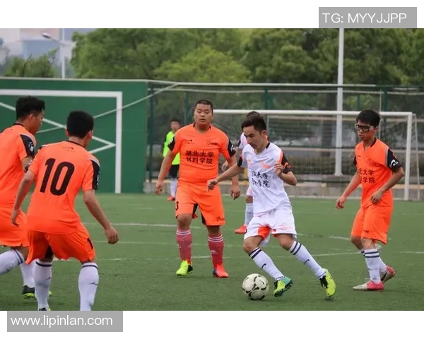 武汉足球队在挑战赛中的个人能力表现分析与点评 武汉足球队在挑战赛中的个人能力表现分析与点评