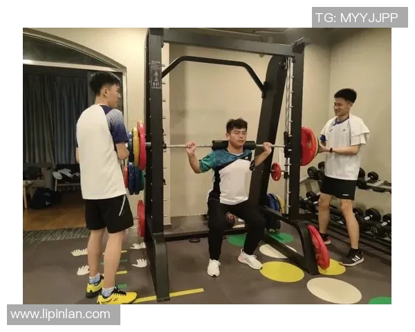 武汉羽毛球队耐力表现数据分析揭示运动员训练效果与比赛成绩的关系 武汉羽毛球队耐力表现数据分析揭示运动员训练效果与比赛成绩的关系