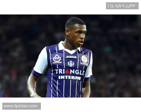 哈利简尼足球明星的传奇之路与荣耀时刻揭秘 哈利简尼足球明星的传奇之路与荣耀时刻揭秘