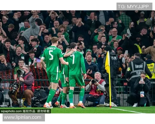 推特上足球明星的精彩瞬间与球迷互动背后的故事 推特上足球明星的精彩瞬间与球迷互动背后的故事