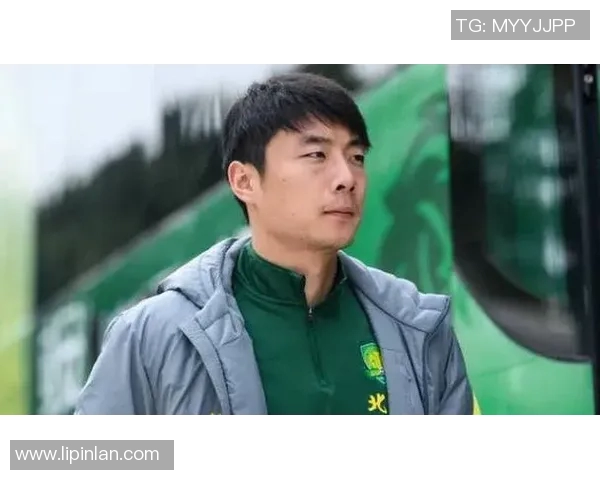 李磊独家分享足球心得与技巧助你提升球技的秘诀与经验 李磊独家分享足球心得与技巧助你提升球技的秘诀与经验