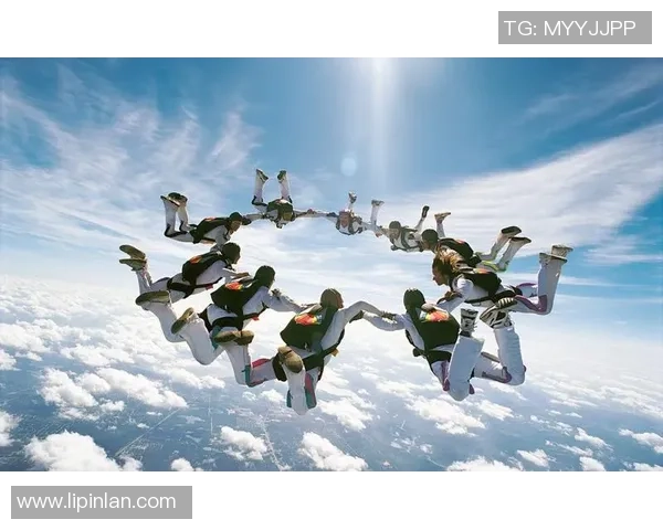 极限运动盛宴:深入了解深圳极限运动队的默契与协作之道 极限运动盛宴:深入了解深圳极限运动队的默契与协作之道